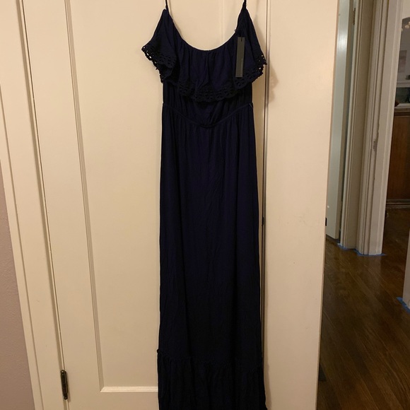 New w/tags Felicity & Coco ruffled strapless dress - Picture 2 of 6